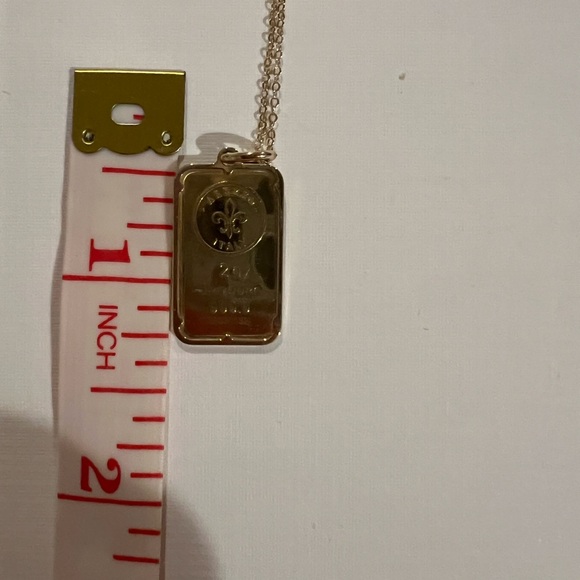 Italian 24kt Yellow Gold Fleur-De-Lis Two-Gram Ingot Pendant Necklace 20" - Picture 5 of 6